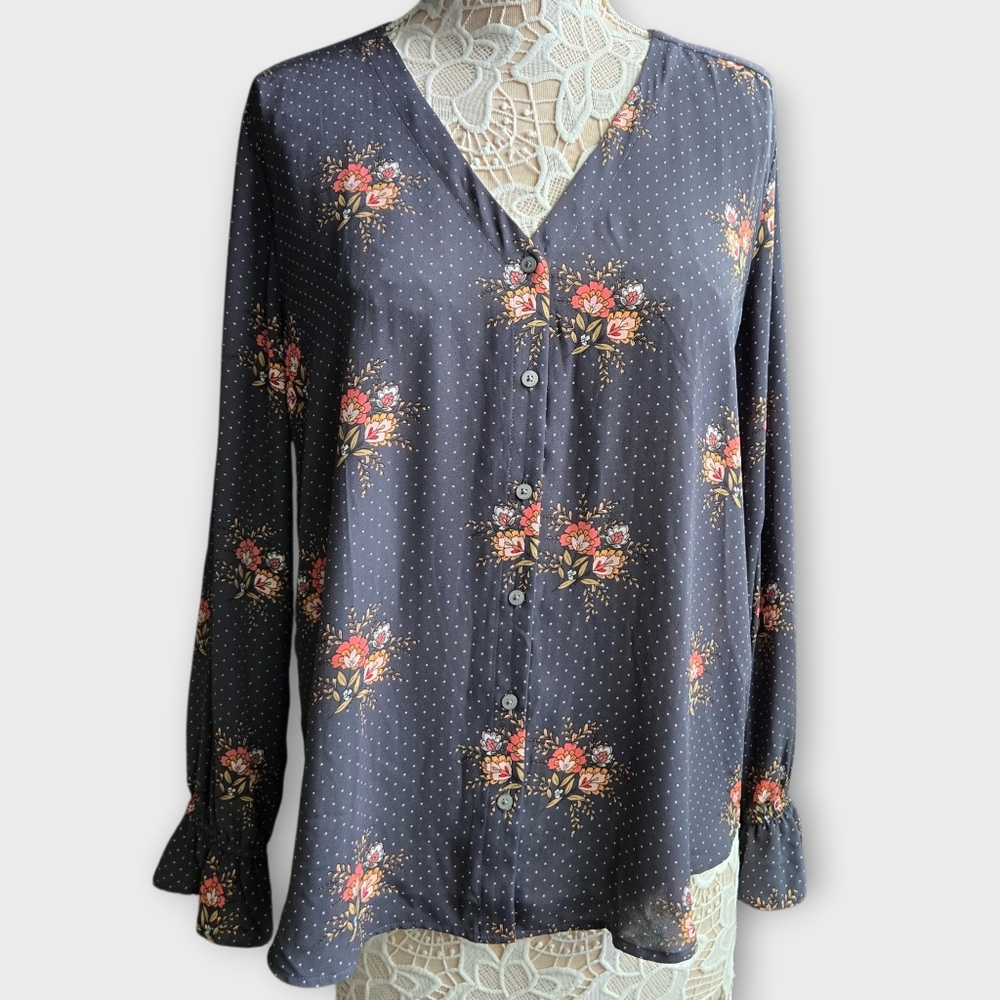 LOFT Dark Blue/Gray Floral Blouse. Size: L